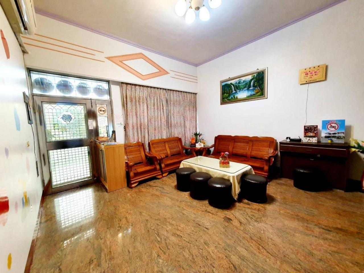Yilan Xiang Feng Homestay Wujie Exterior photo