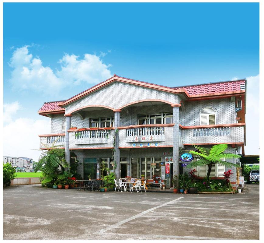 Yilan Xiang Feng Homestay Wujie Exterior photo